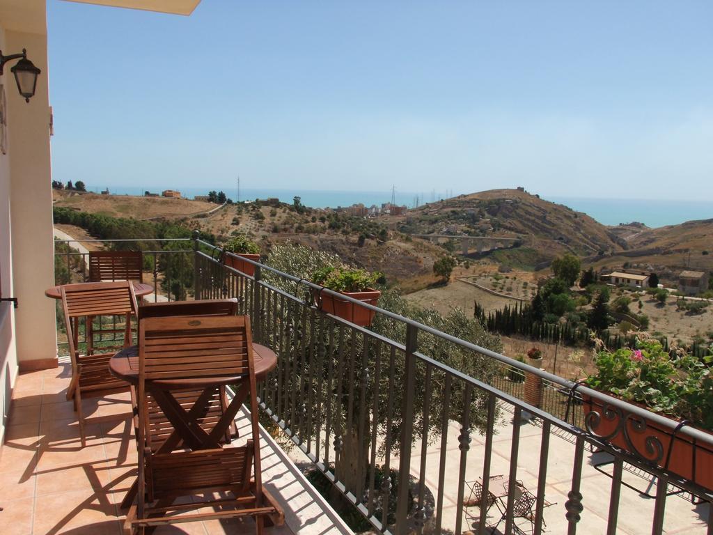 B&B A Robba De Pupi Agrigento Eksteriør billede