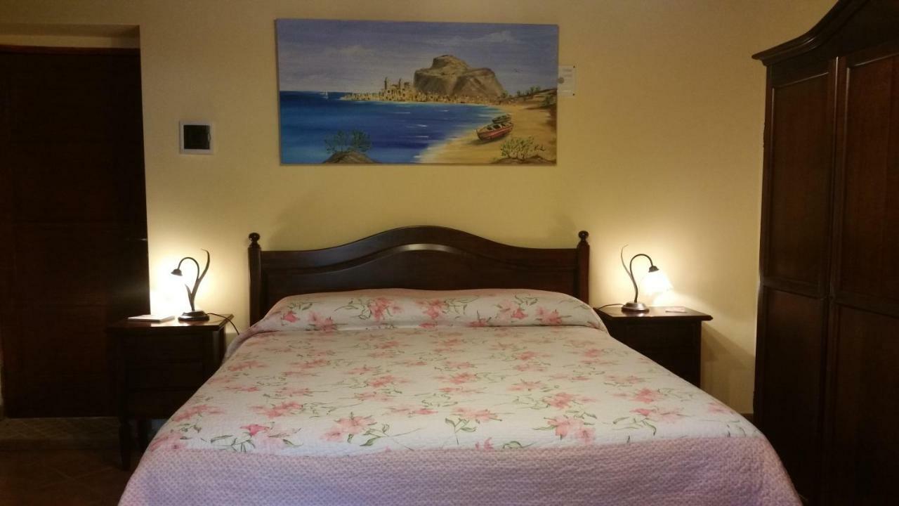 B&B A Robba De Pupi Agrigento Eksteriør billede